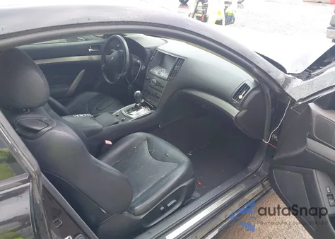 2010 Infiniti G37 Journey из США, поврежденный, VIN JN1CV6EK8AM100047